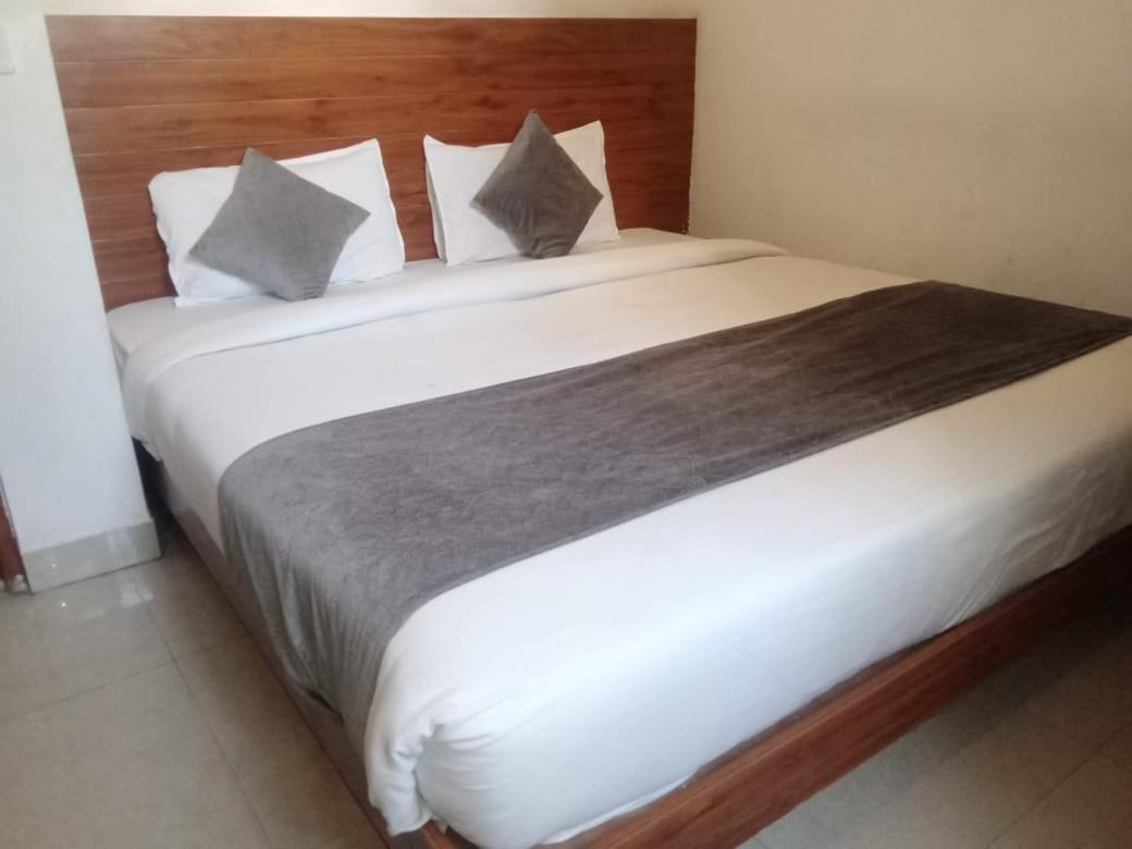 Triple One Hotel Tapovan Rishikesh,Near Laxman Jhula Luaran gambar