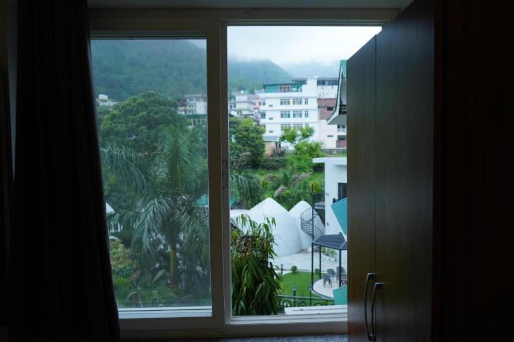 Triple One Hotel Tapovan Rishikesh,Near Laxman Jhula Luaran gambar